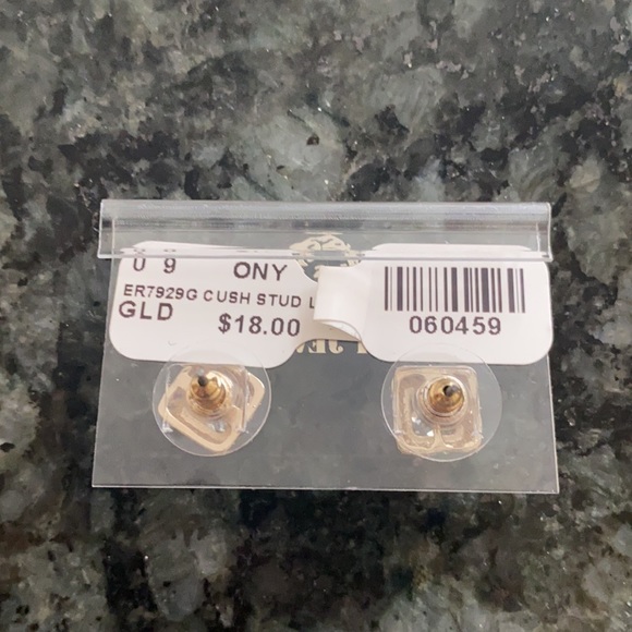 Gold stud earrings - Picture 4 of 6